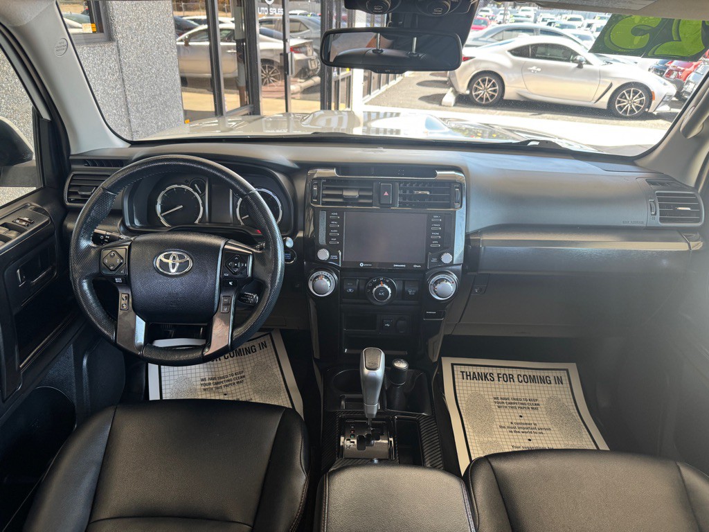 2023 Toyota 4Runner Image 19