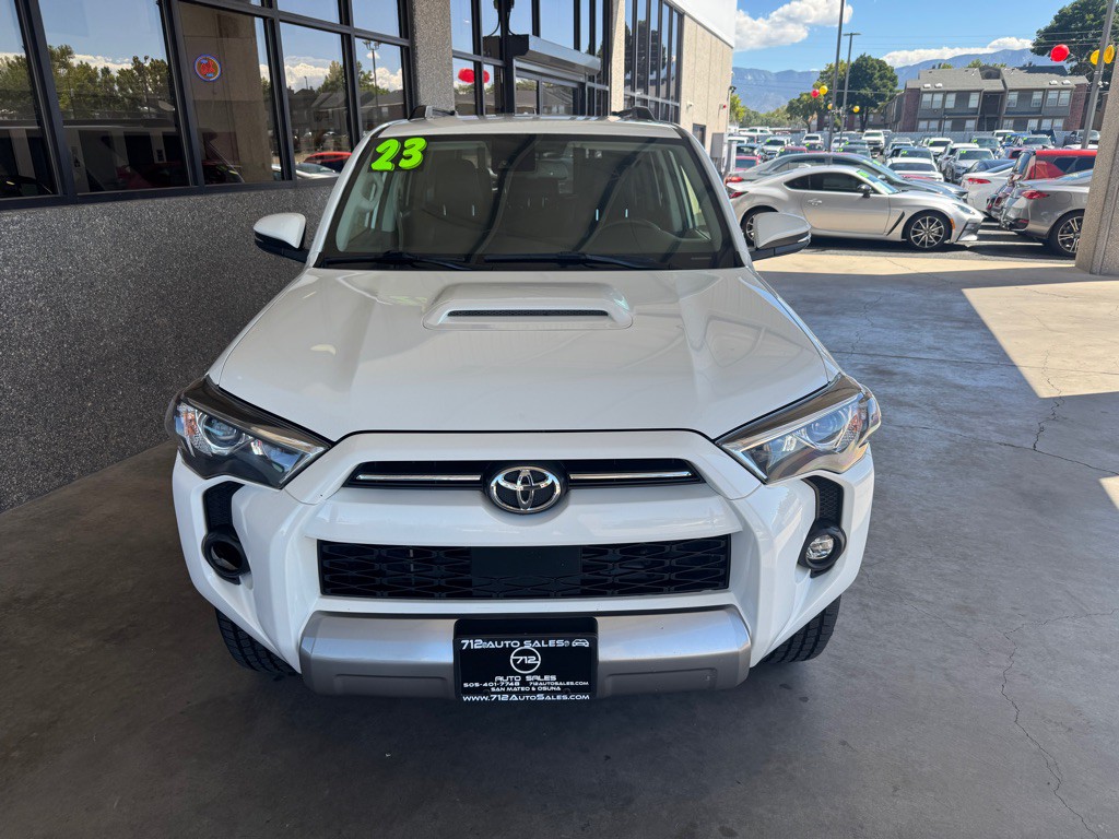 2023 Toyota 4Runner Image 27