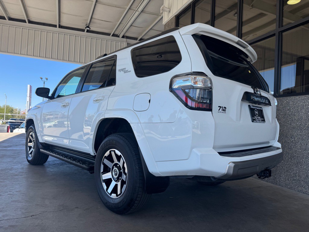 2023 Toyota 4Runner Image 35