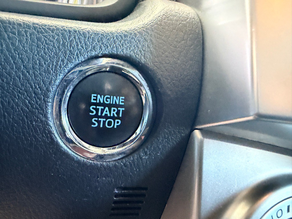 2022 Toyota 4Runner Image 14