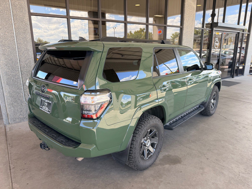 2022 Toyota 4Runner Image 33