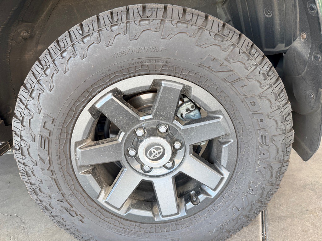 2022 Toyota 4Runner Image 40