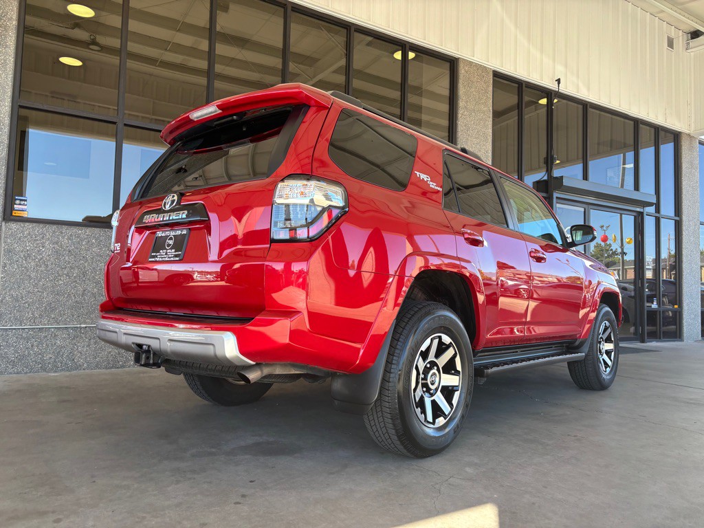 2024 Toyota 4Runner Image 38