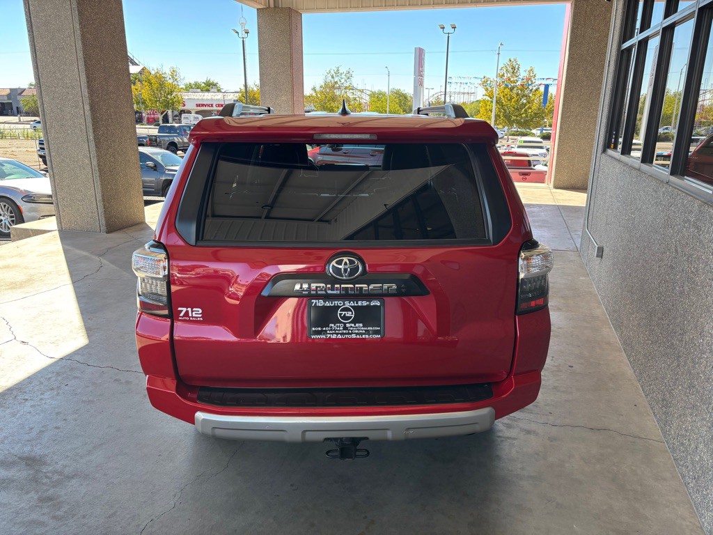 2024 Toyota 4Runner Image 39