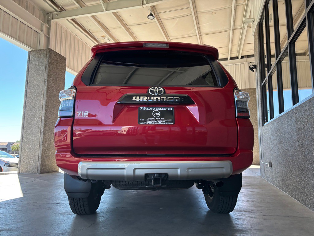 2024 Toyota 4Runner Image 40