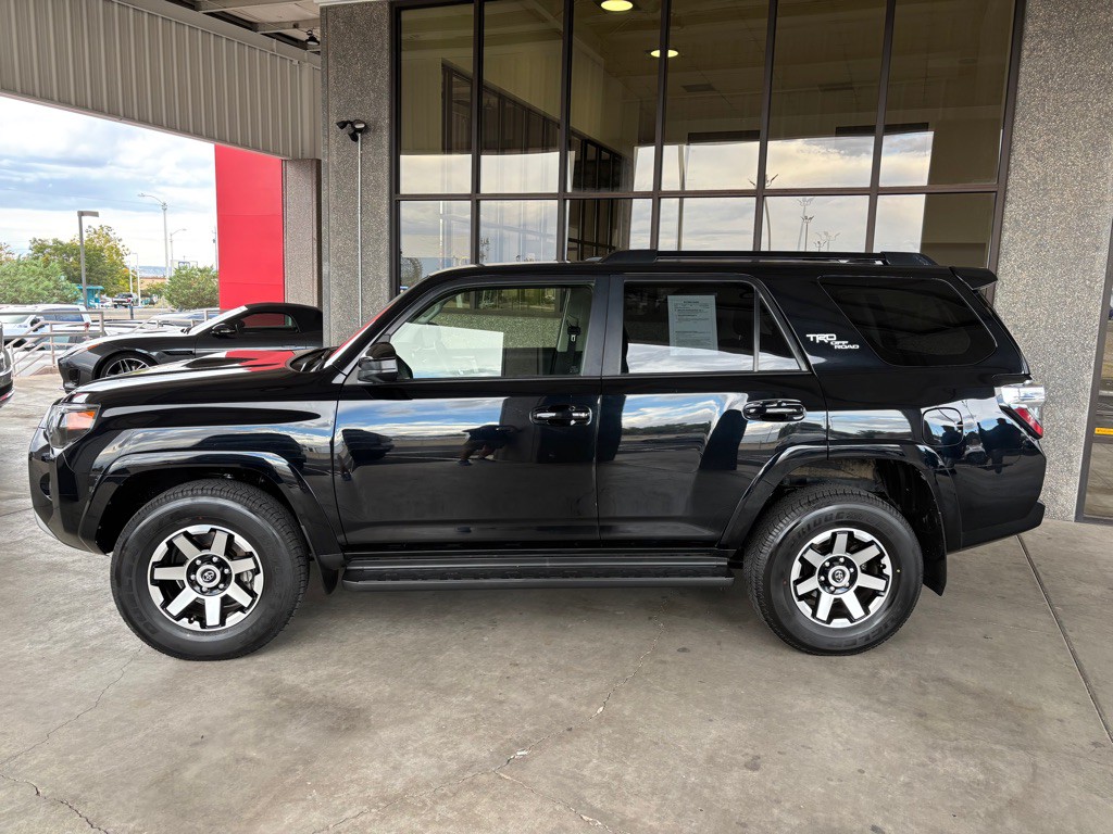 2024 Toyota 4Runner Image 27