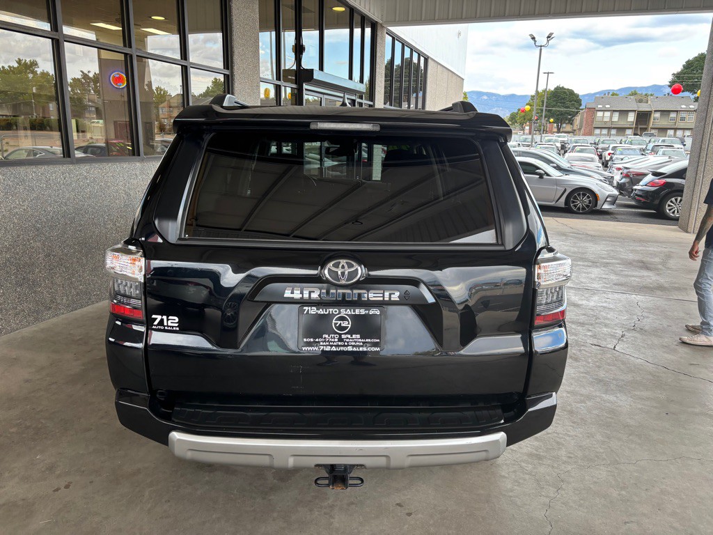 2024 Toyota 4Runner Image 32