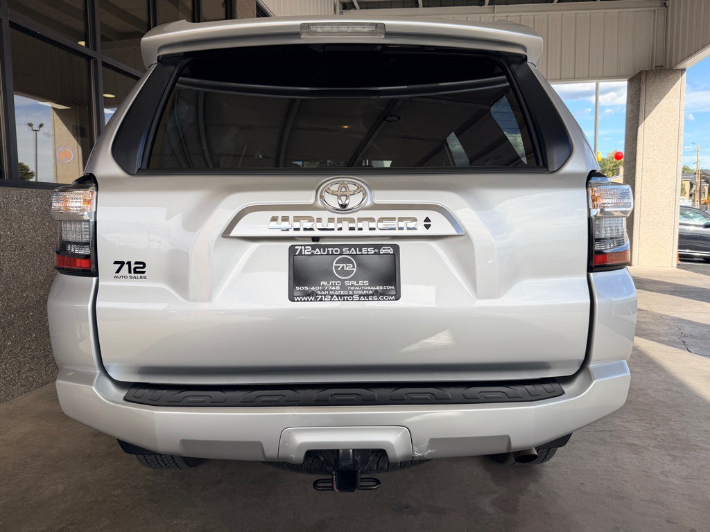 2024 Toyota 4Runner Image 33