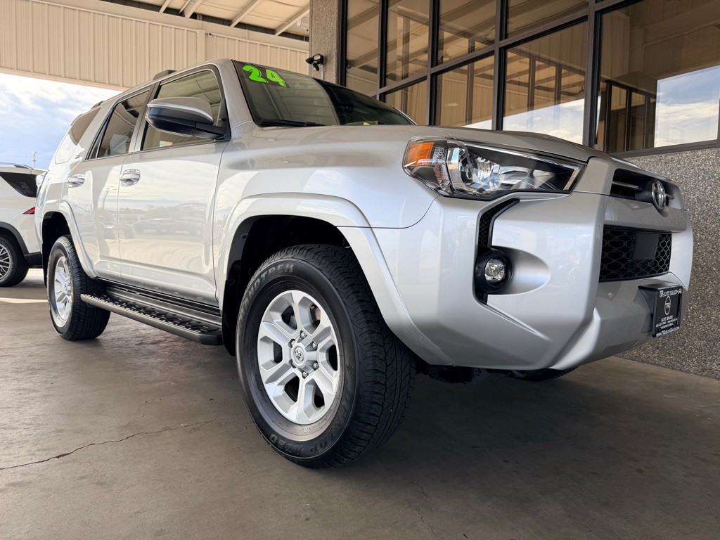 2024 Toyota 4Runner Image 39
