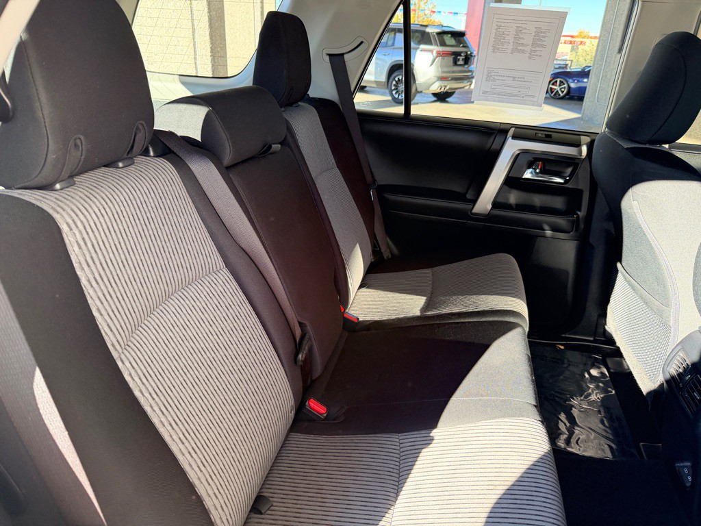 2024 Toyota 4Runner Image 19