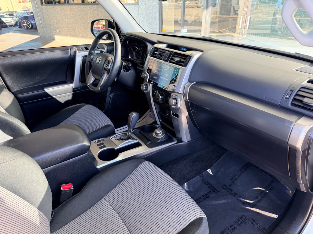 2024 Toyota 4Runner Image 21