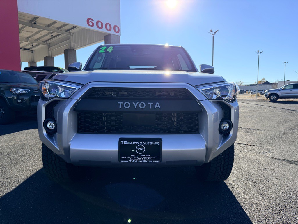 2024 Toyota 4Runner Image 25