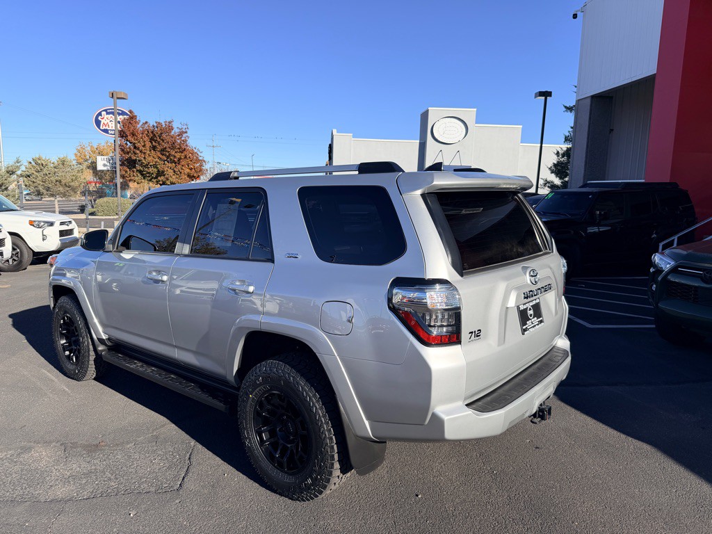 2024 Toyota 4Runner Image 30