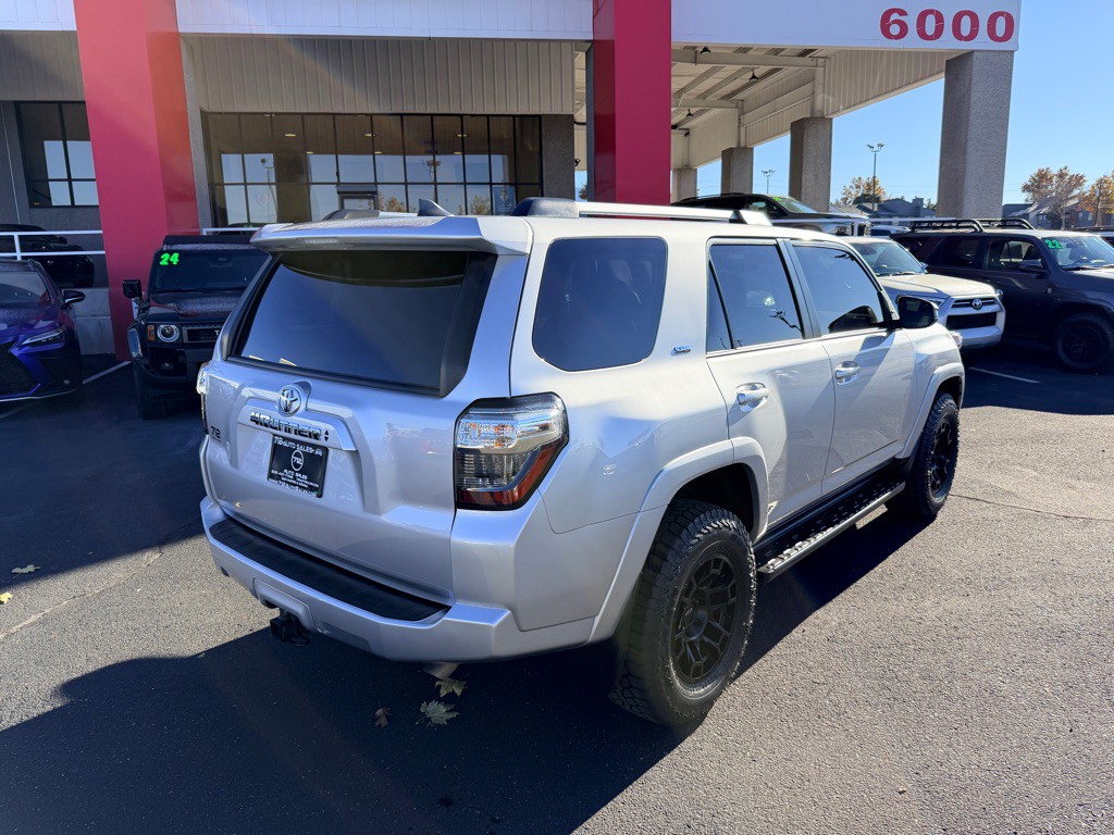 2024 Toyota 4Runner Image 34