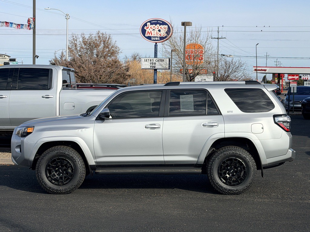 2024 Toyota 4Runner Image 2