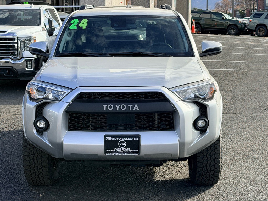 2024 Toyota 4Runner Image 25