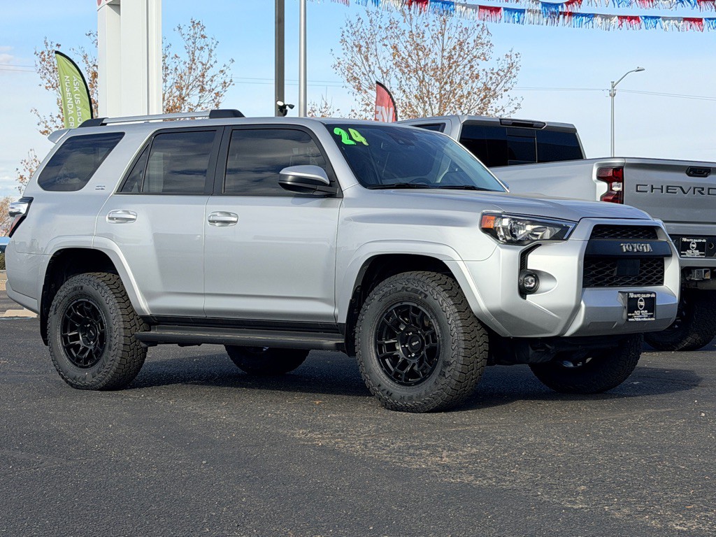 2024 Toyota 4Runner Image 36