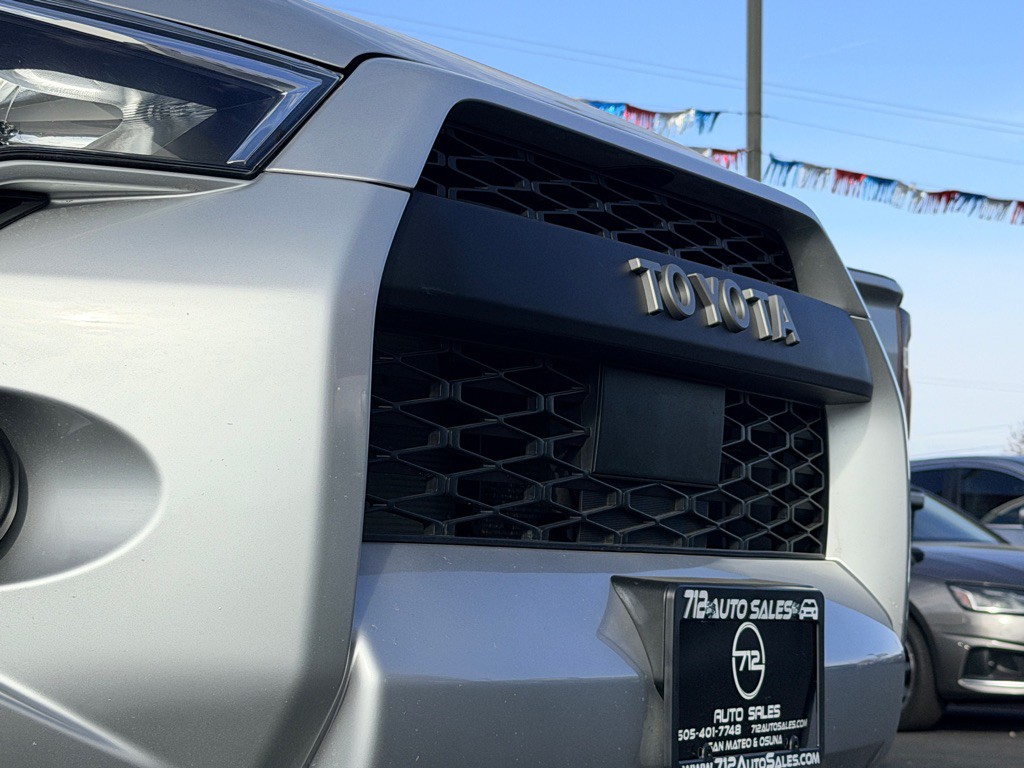 2024 Toyota 4Runner Image 37