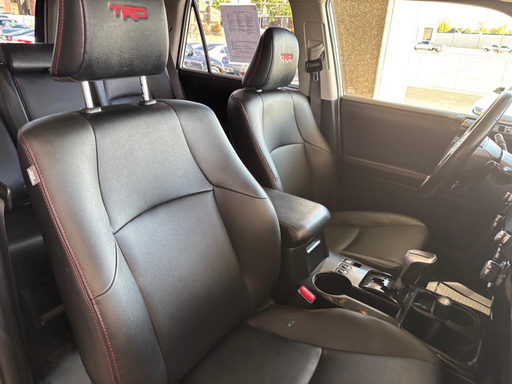 2024 Toyota 4Runner Image 33