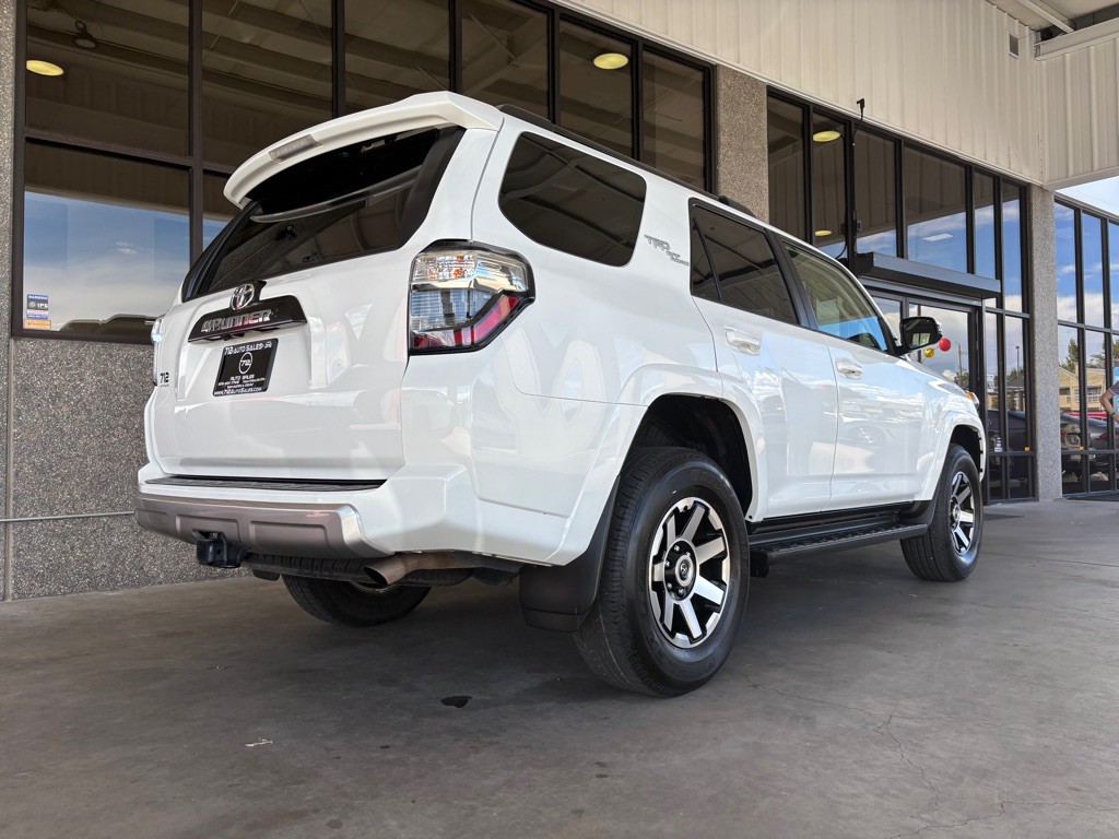 2024 Toyota 4Runner Image 41