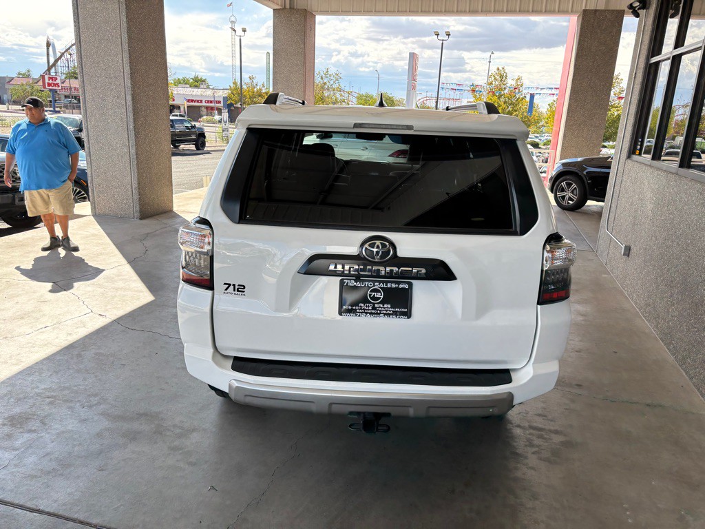 2024 Toyota 4Runner Image 42