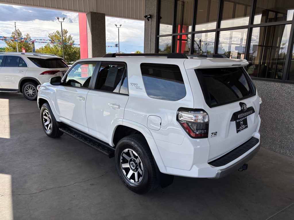 2024 Toyota 4Runner Image 44
