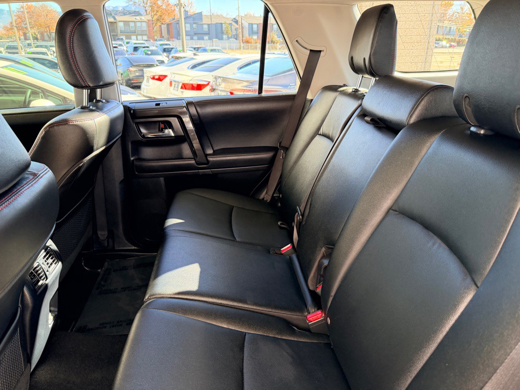 2024 Toyota 4Runner Image 18