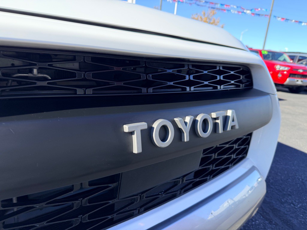 2024 Toyota 4Runner Image 45