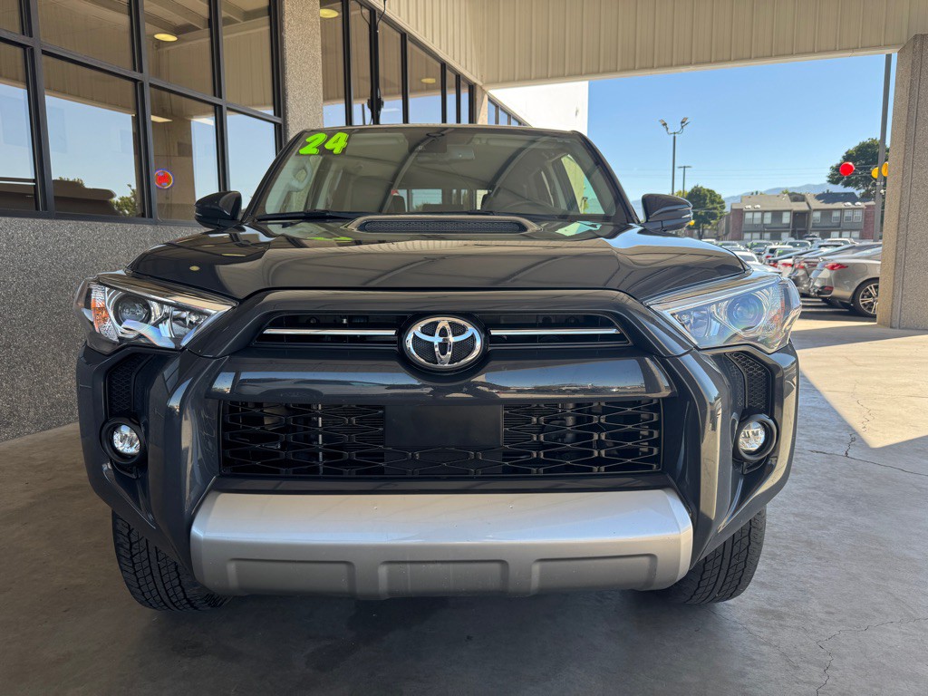 2024 Toyota 4Runner Image 25