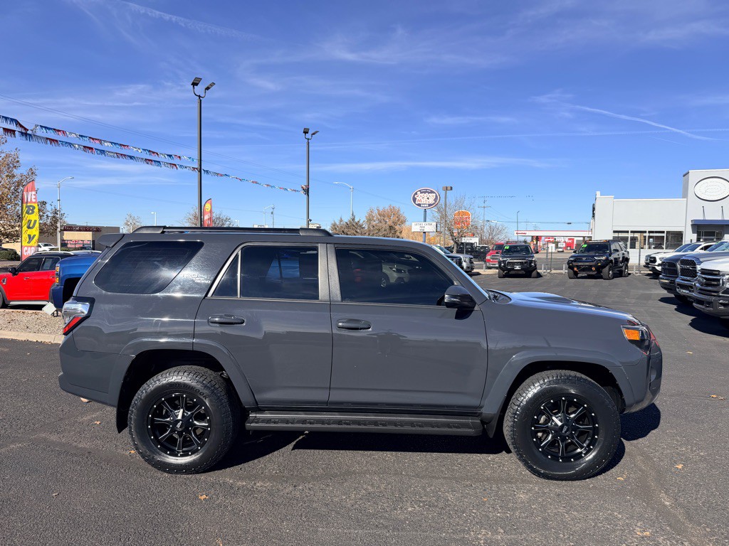 2024 Toyota 4Runner Image 3