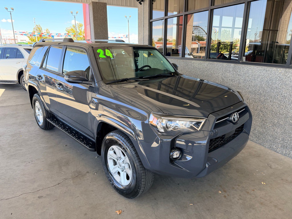 2024 Toyota 4Runner Image 4