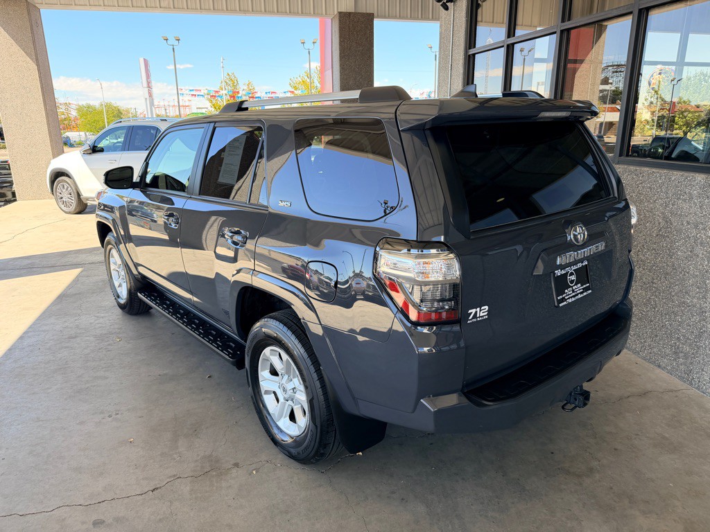 2024 Toyota 4Runner Image 32
