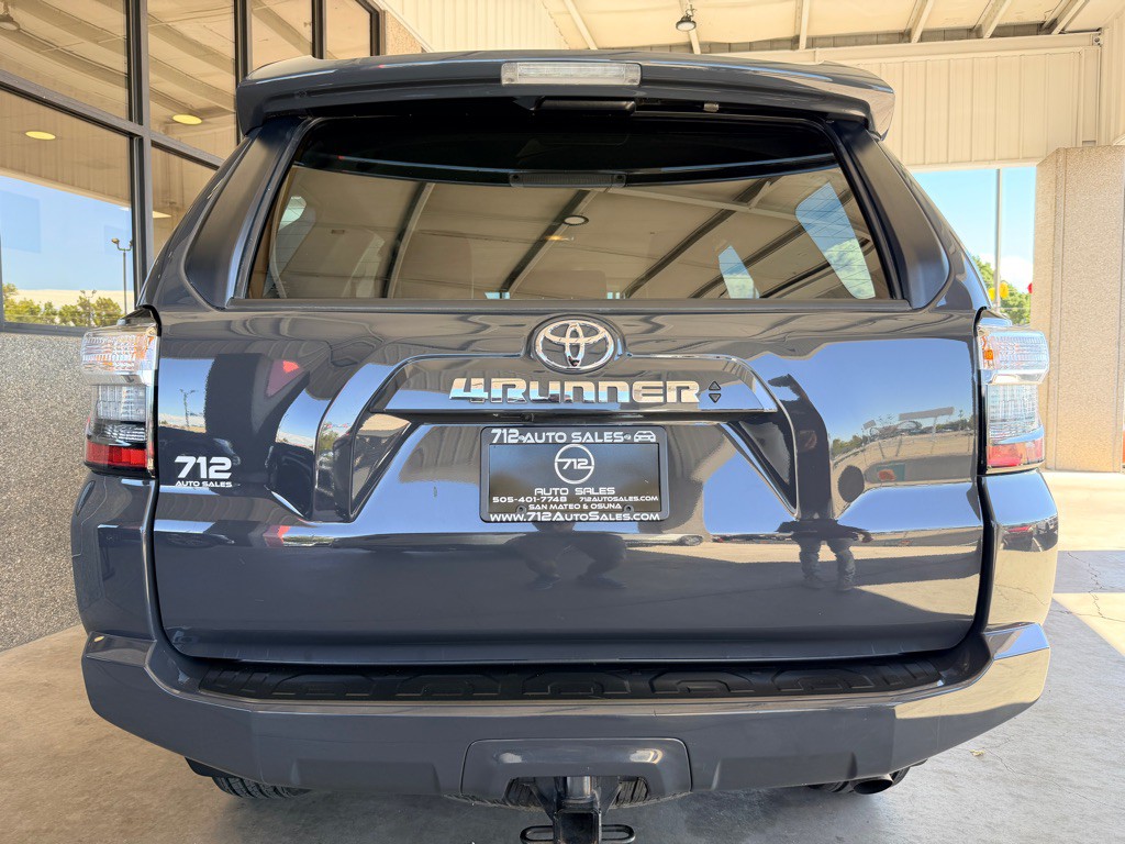 2024 Toyota 4Runner Image 35
