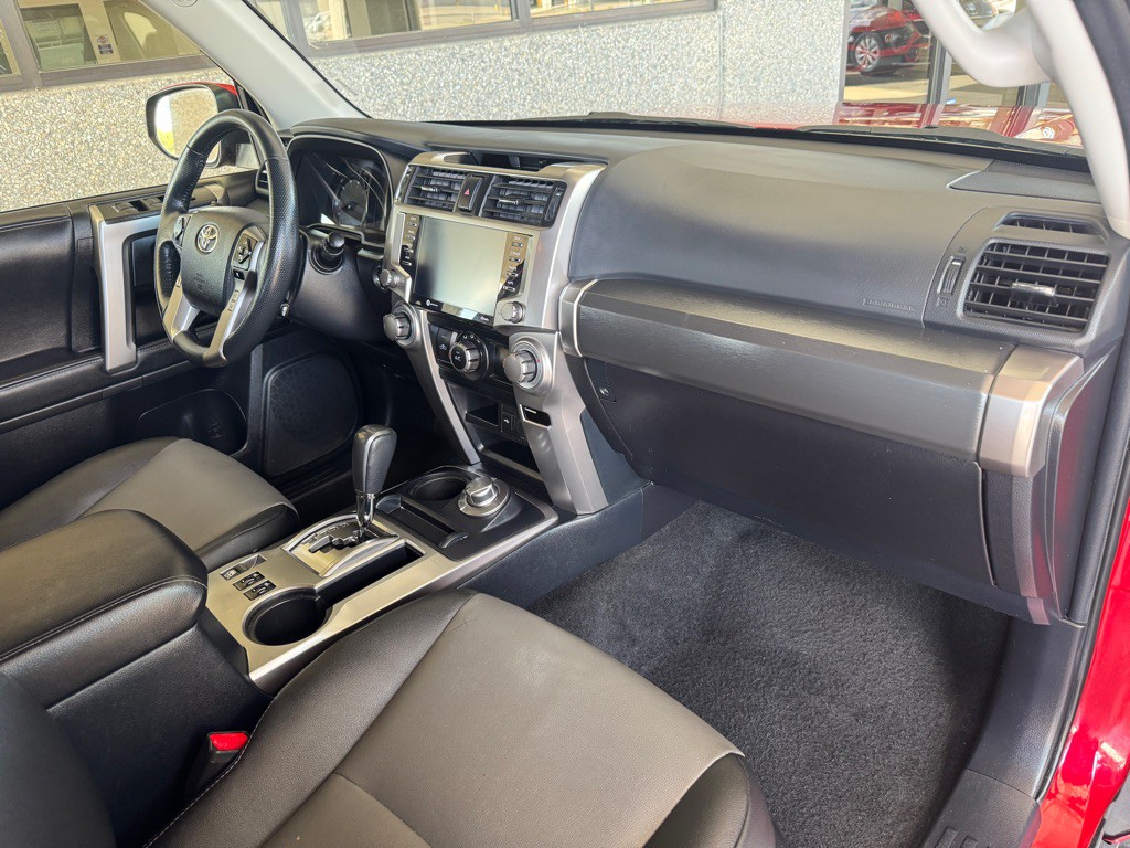 2024 Toyota 4Runner Image 22