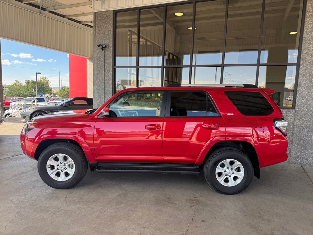2024 Toyota 4Runner Image 29