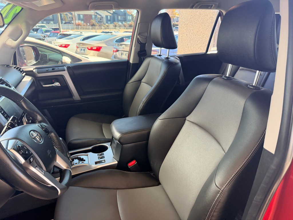 2024 Toyota 4Runner Image 7