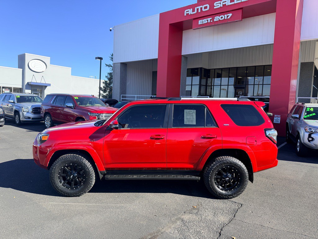 2024 Toyota 4Runner Image 32