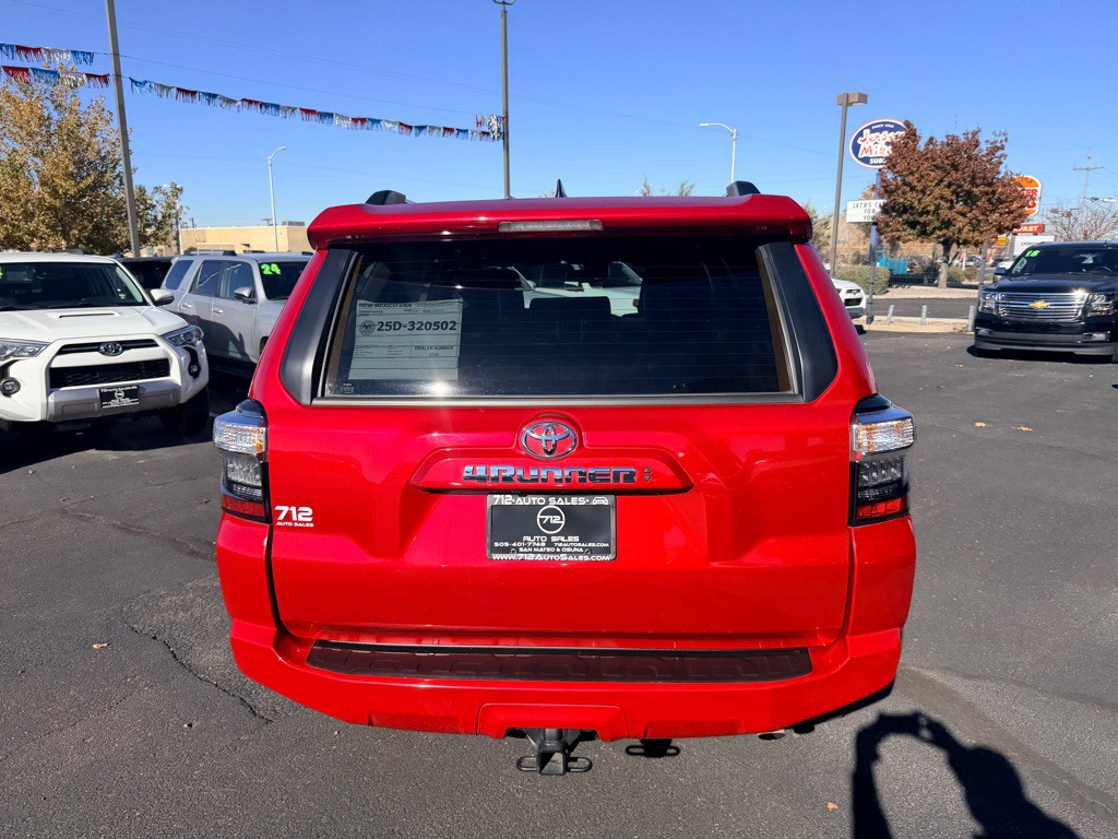 2024 Toyota 4Runner Image 35