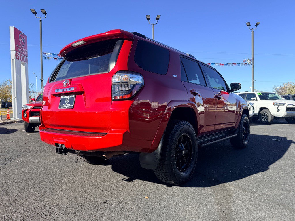 2024 Toyota 4Runner Image 37