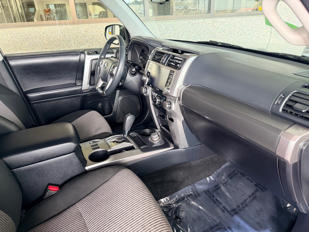 2024 Toyota 4Runner Image 21
