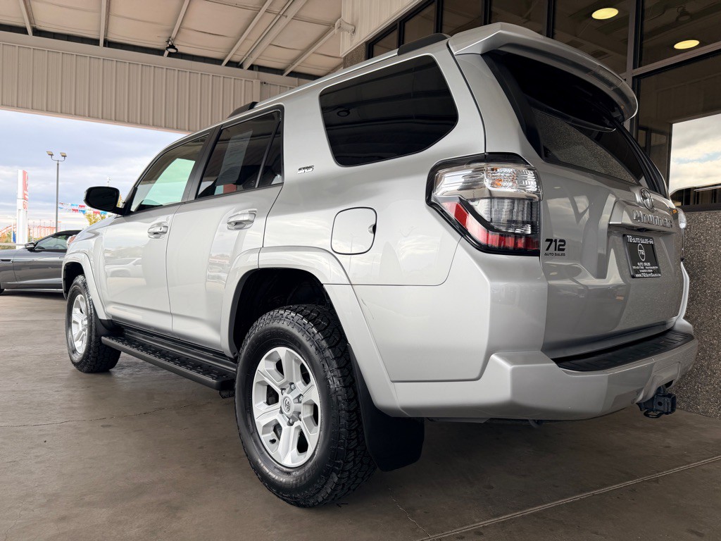 2024 Toyota 4Runner Image 31