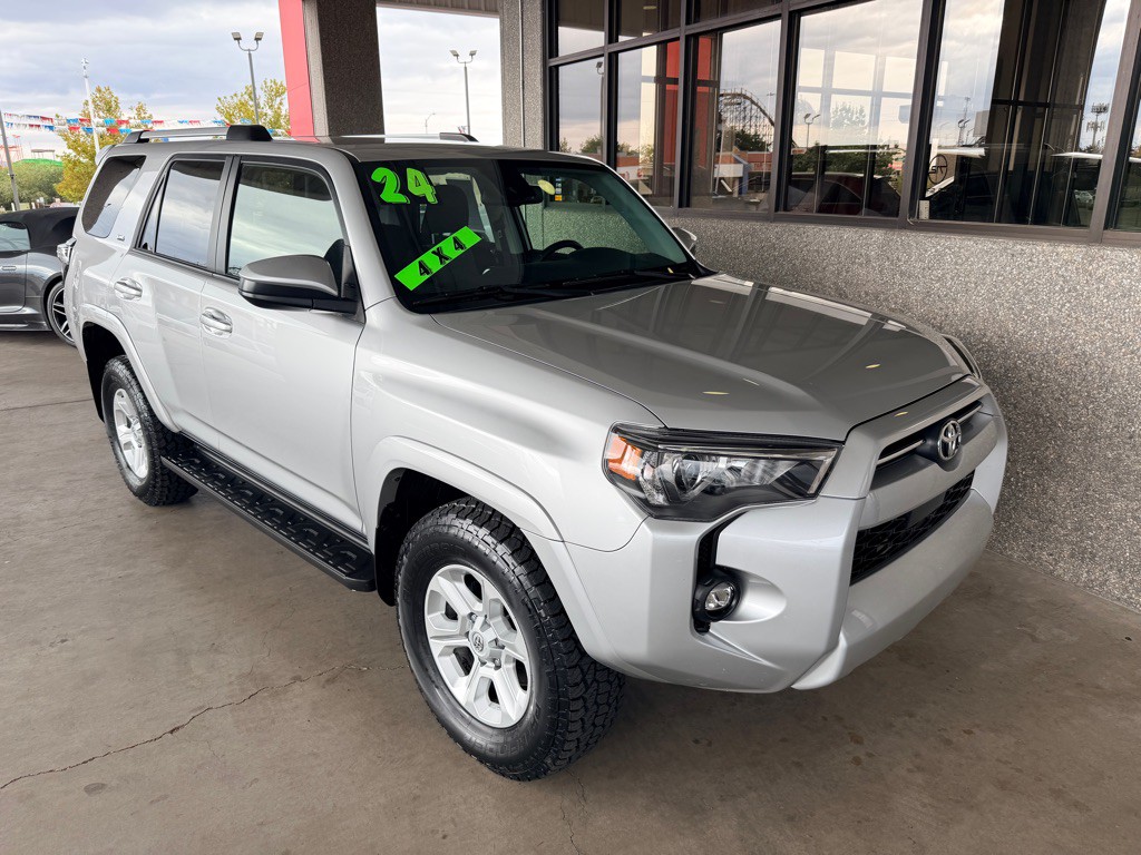 2024 Toyota 4Runner Image 38