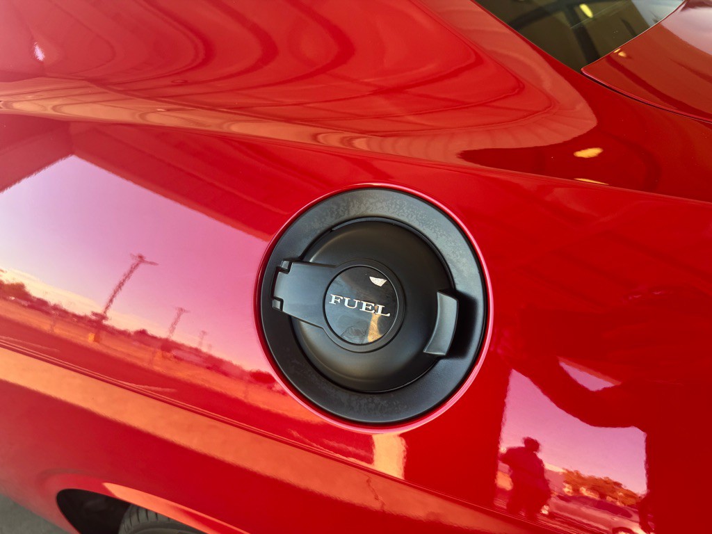 2017 Dodge Challenger Image 30
