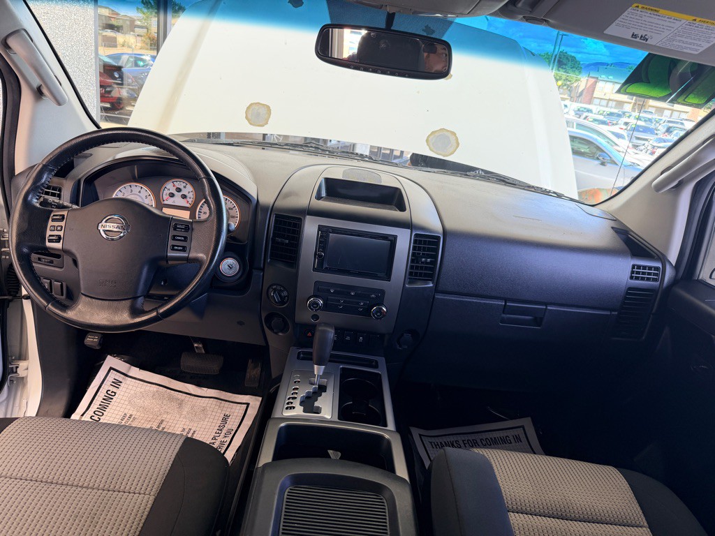 2012 Nissan Titan Image 15