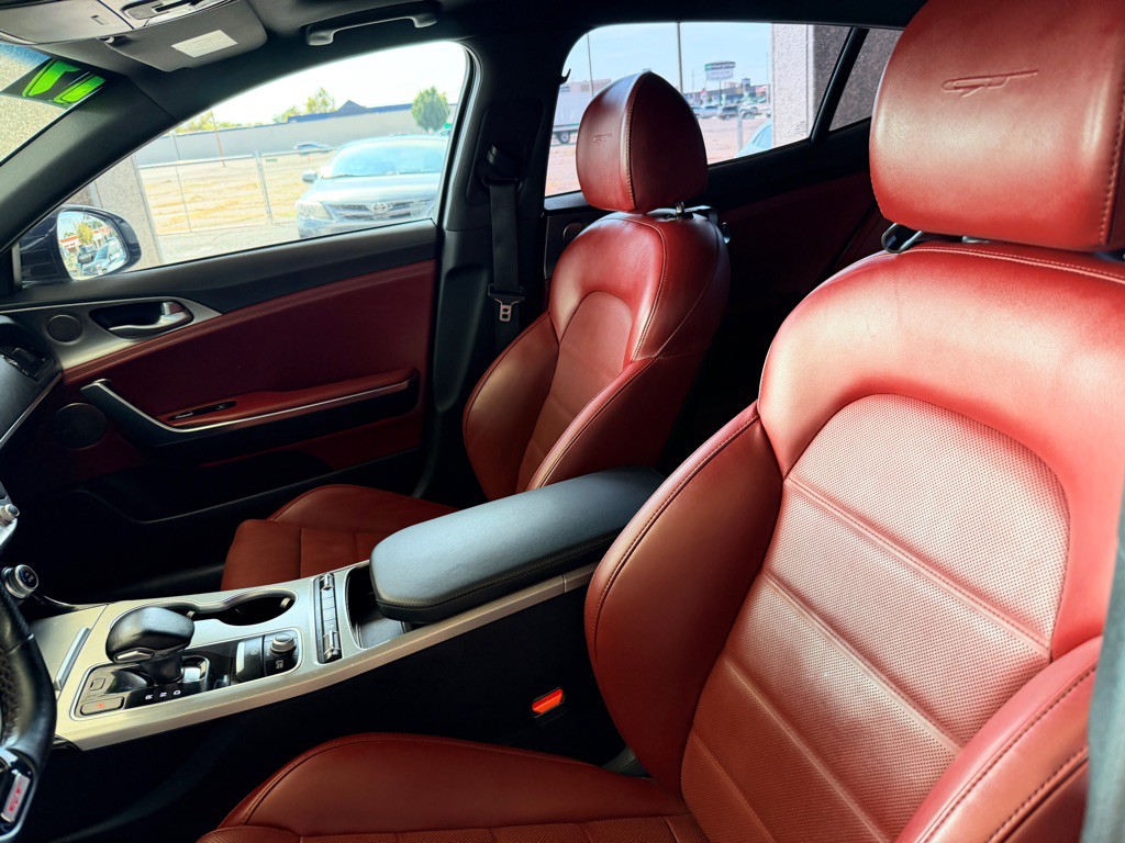 2019 Kia Stinger Image 7