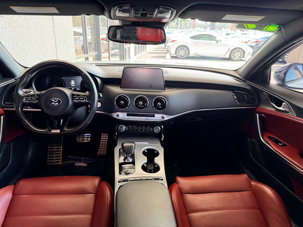 2019 Kia Stinger Image 18