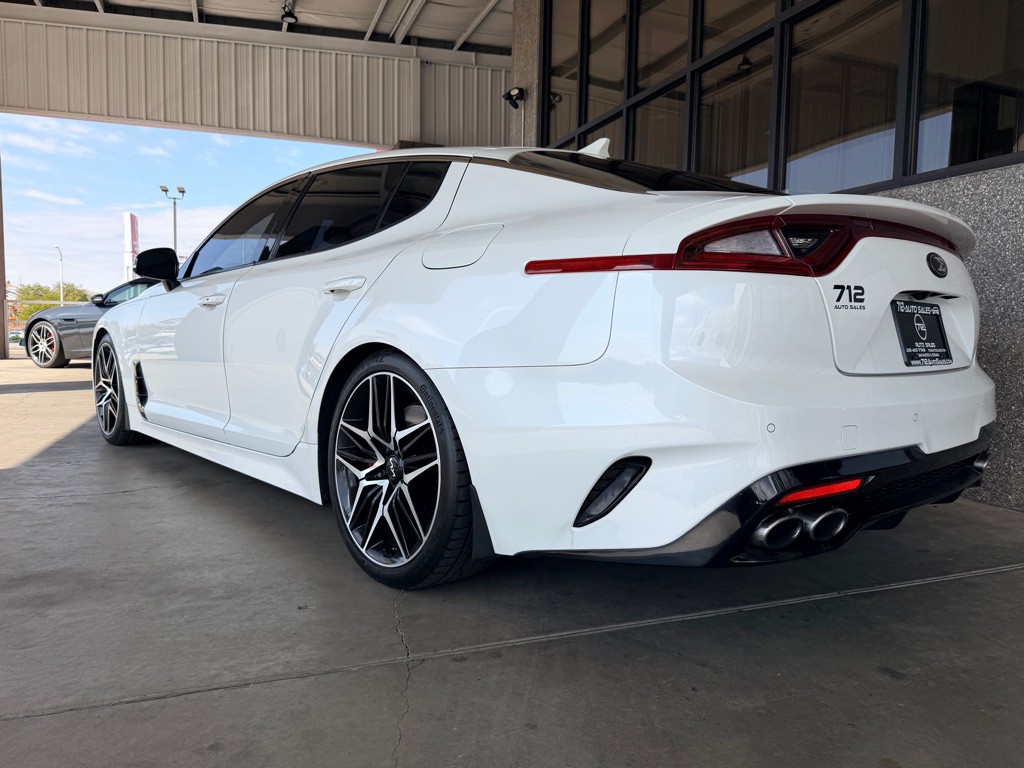 2019 Kia Stinger Image 32
