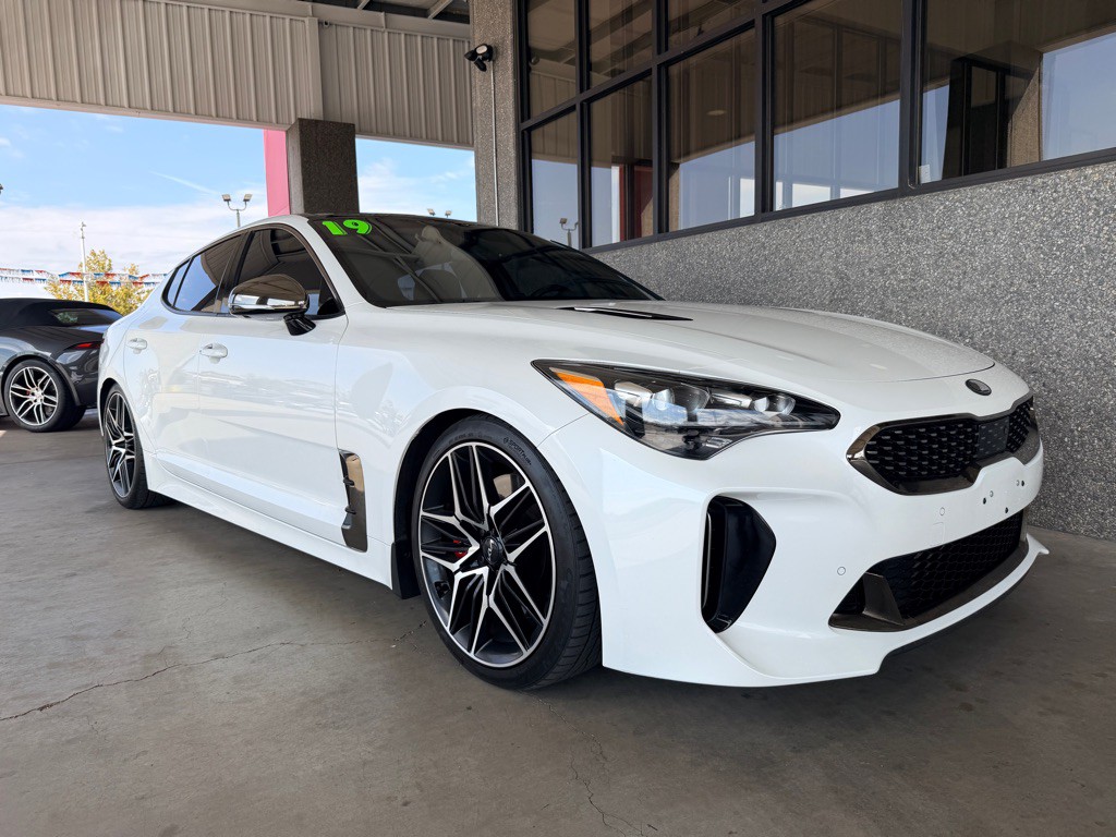 2019 Kia Stinger Image 40