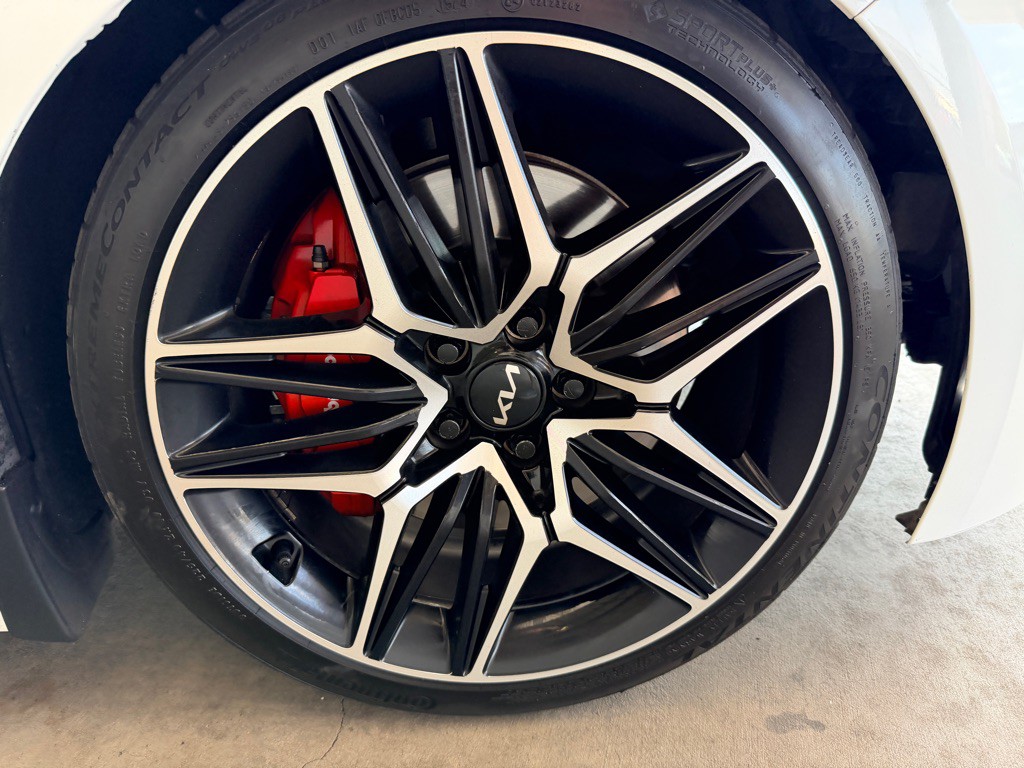 2019 Kia Stinger Image 43