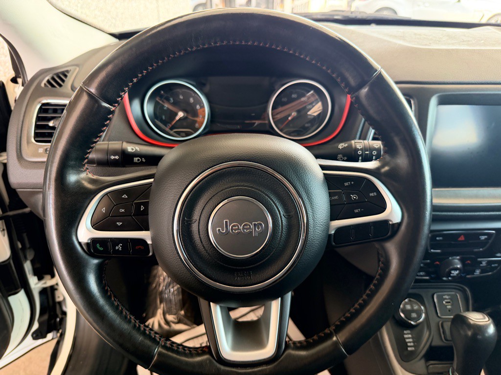 2019 Jeep Compass Image 9